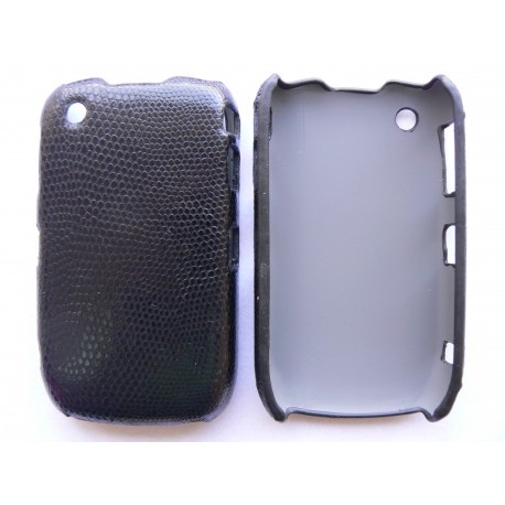 Coque Blackberry 8520 Curve simili-cuir noir peau de serpent + film protection écran offert